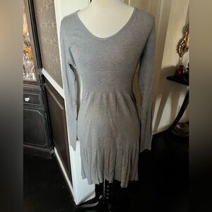 TCEC Grey Long Sleeve Sweater Dress. Size L. Like new!